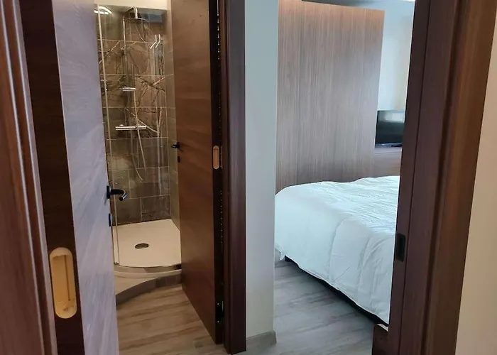 Elegante In Centro Q434 *