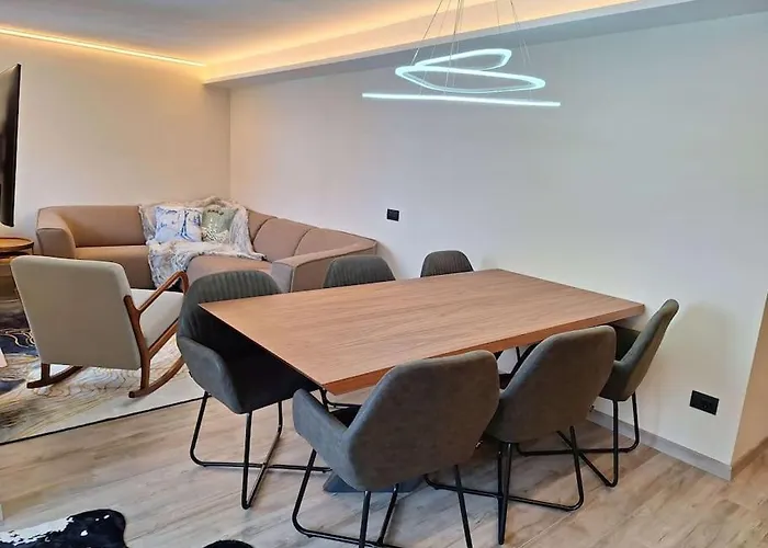 Elegante In Centro Q434 * ברויל-קרוויניה