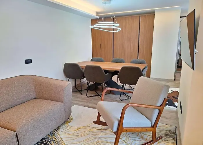 דירה Elegante In Centro Q434