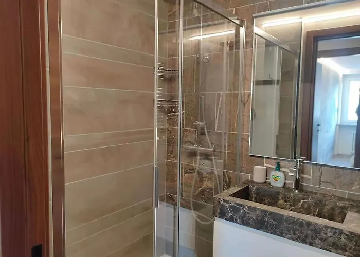 Elegante In Centro Q434