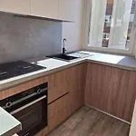 Апартаменти Elegante In Centro Q434 Брей-Червінія