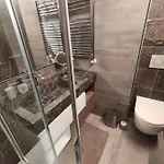Elegante In Centro Q434 Брей-Червінія