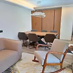 Апартаменти Elegante In Centro Q434