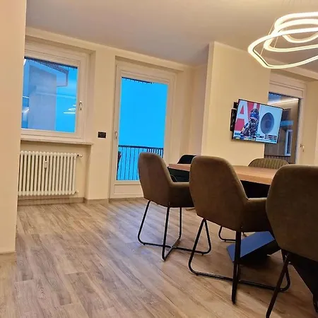 Elegante In Centro Q434 Apartamento *